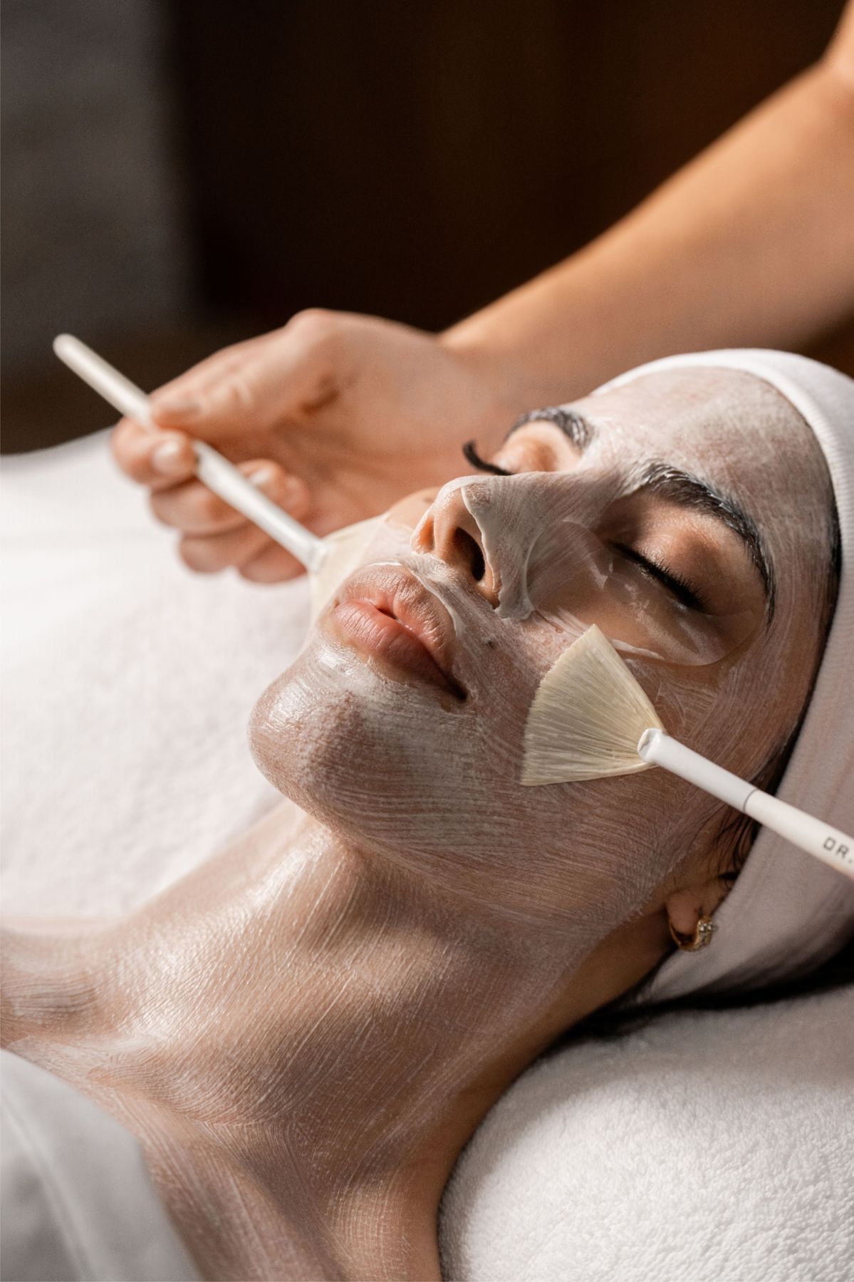Anti-Aging Treatment at Aurra Luxury Salon