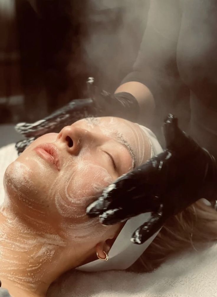 Cleanup at Aurra Luxury Salon