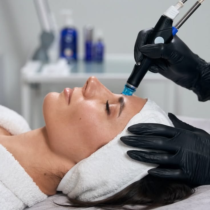 Hydra Facial at Aurra Luxury Salon